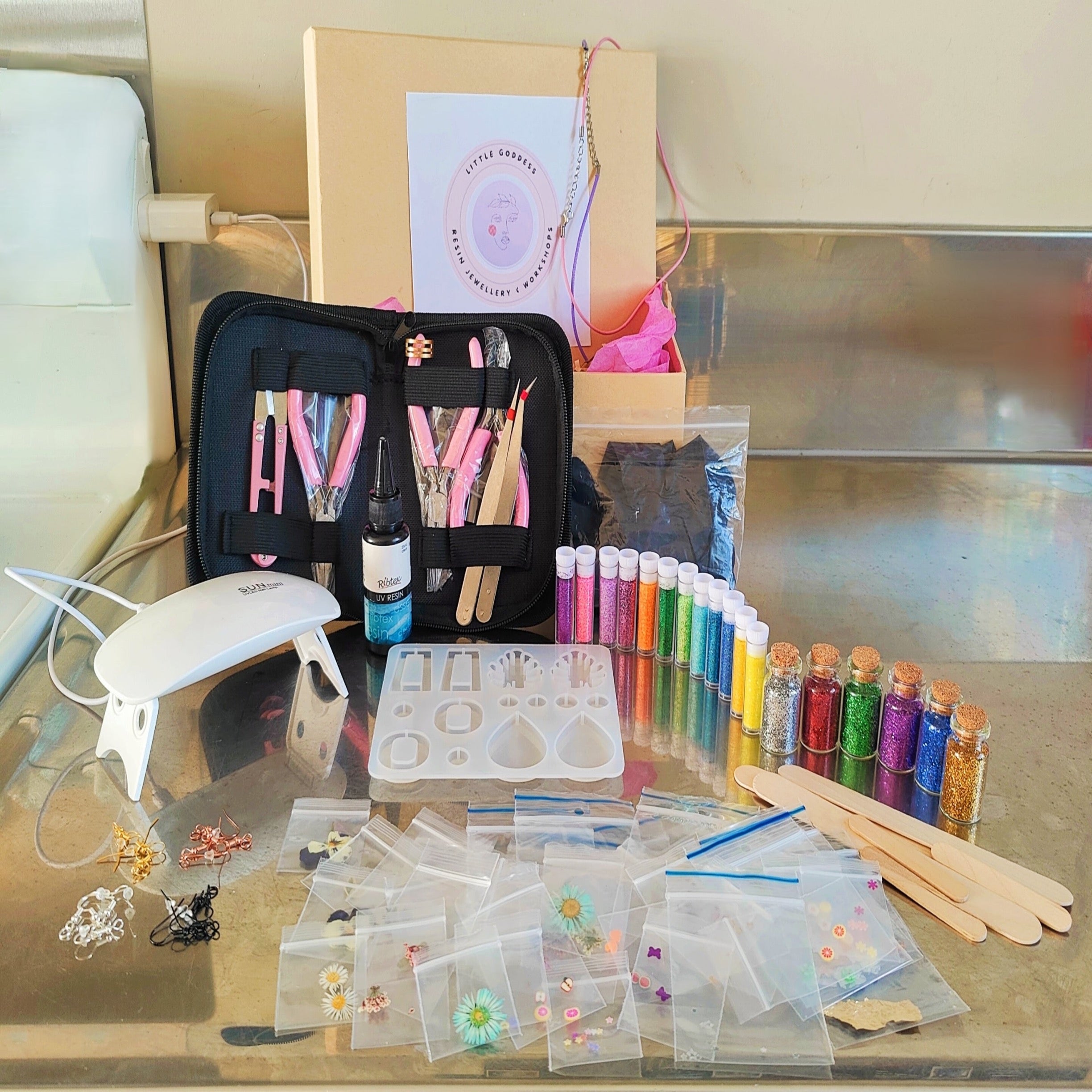 Resin Jewellery Starter Kit 100+ PCS – Little Goddess