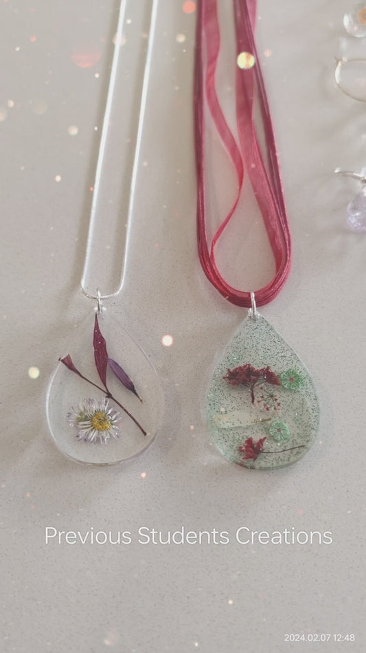 Resin Jewellery Workshop Making 14 items! Sat 11th May, 1:30-4pmish at Avebury House